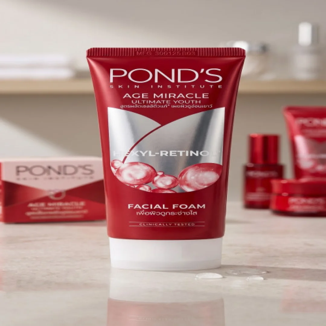 Pond's Age Miracle Ultimate Youth Facial Foam with Hexyl-Retinol 100g — image 3
