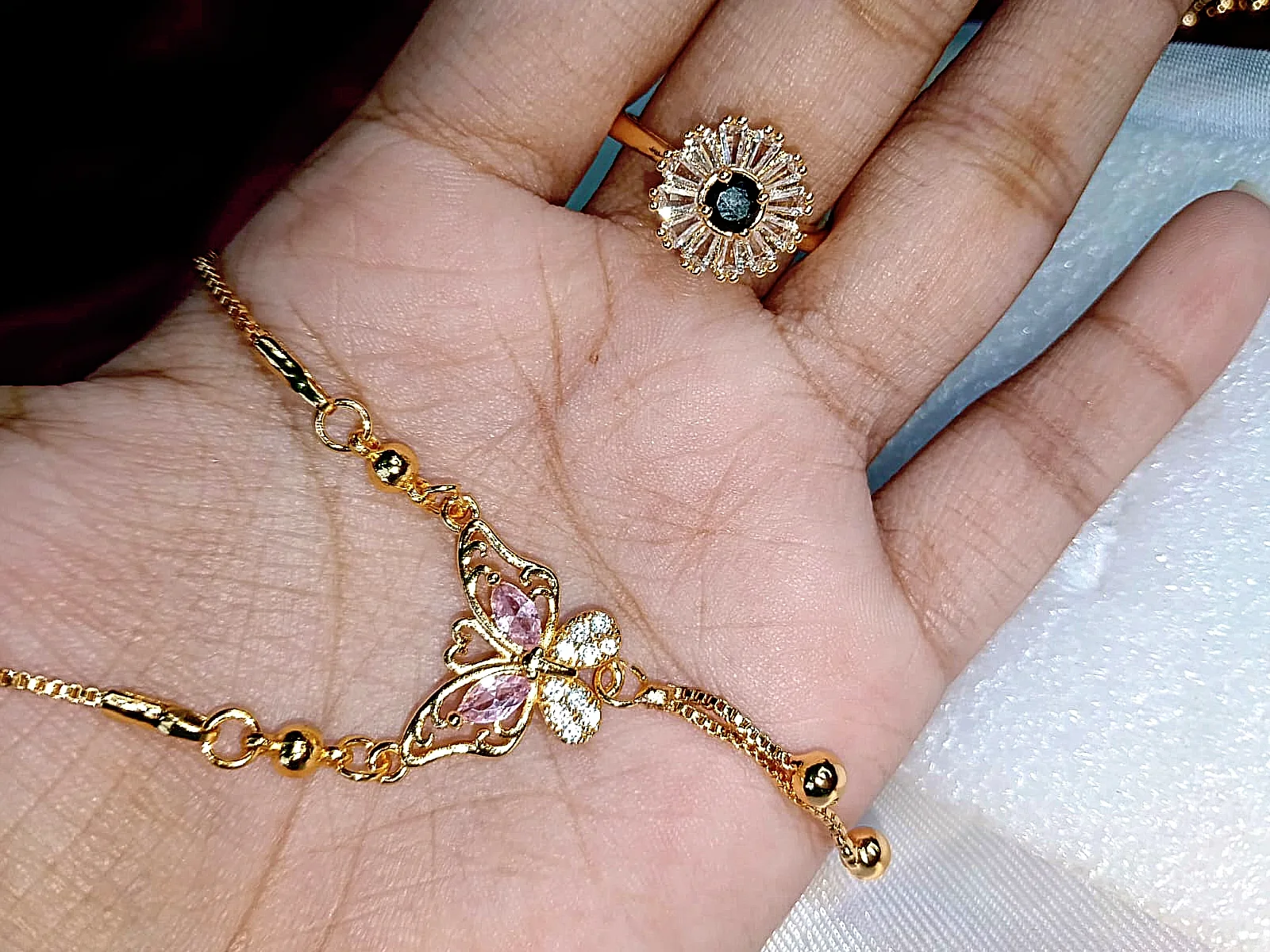 Pendent Chain — image 2