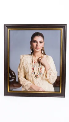 Wooden Design Photo Frame – 8R (10×8 Inch) — image 5